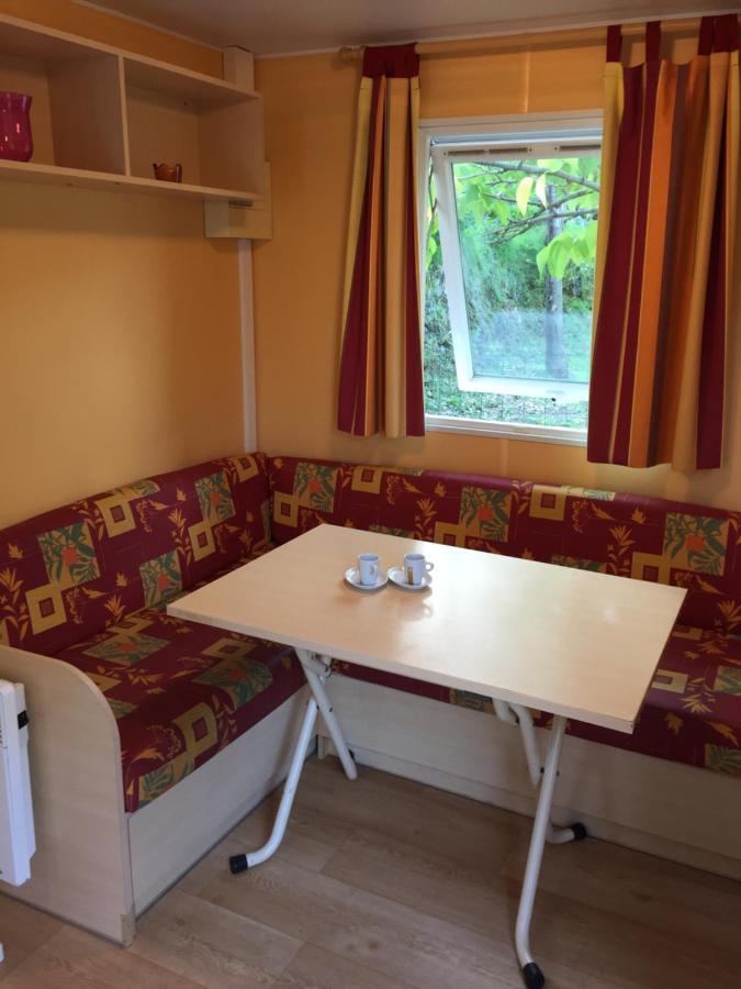 Camping Les Orangers San-Martino-di-Lota ภายนอก รูปภาพ