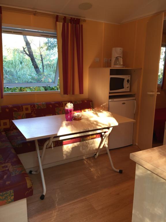Camping Les Orangers San-Martino-di-Lota ภายนอก รูปภาพ