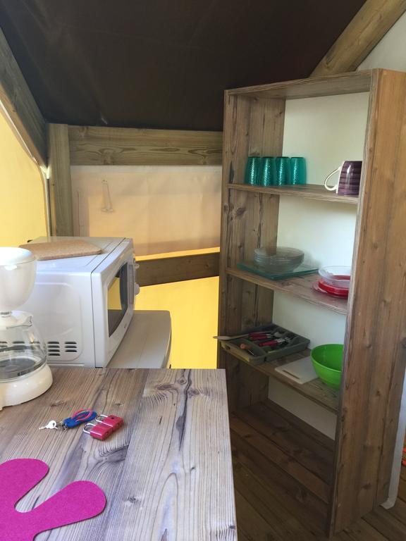 Camping Les Orangers San-Martino-di-Lota ภายนอก รูปภาพ
